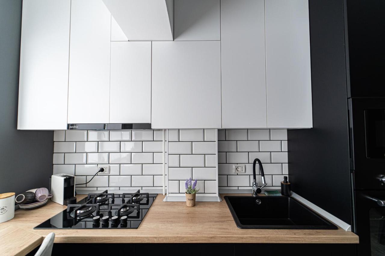Apartament Delux Bacau Bagian luar foto